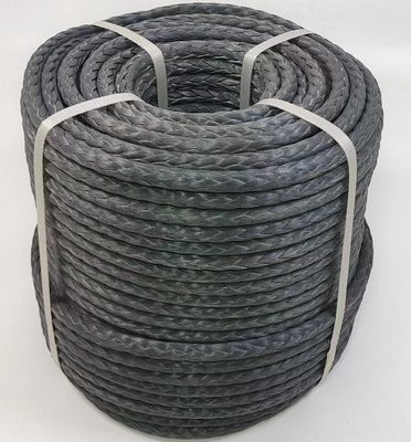 Câble marin en UHMWPE 12 torons de 40 mm de diamètre avec le meilleur rapport résistance/poids pour le remorquage et l'amarrage flottants à usage intensif