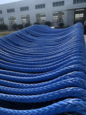 Corde en fibre synthétique UHMWPE tressée à 12 brins de haute résistance de 48 mm de diamètre pour le remorquage de navires de mer