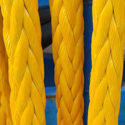 Corde maritime pré-étirée UHMWPE personnalisée à 12 brins 48 mm Corde d'amarrage de navire HMPE