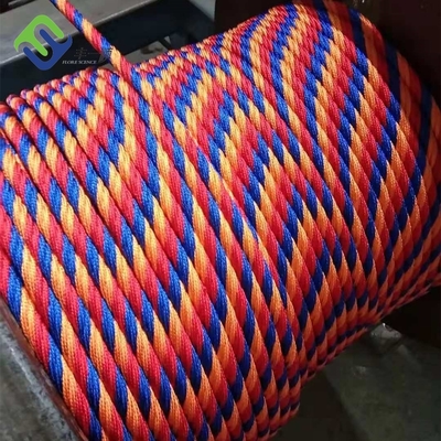 Corde UV élevée de combinaison de polypropylène de la résistance 16mm pour le filet s'élevant