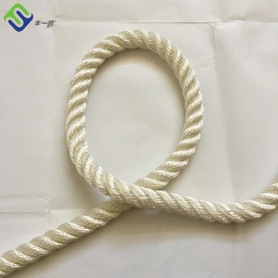 La bobine en nylon colorée de corde de 3 brins a tordu 10mm 220m pour la marine