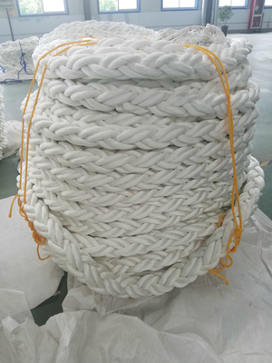 Rope d'amarrage flottant en polypropylène à 8 brins flottants à haute traction Rope marine en PP 28 mm-96 mm avec plusieurs couleurs